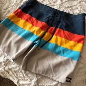 Billabong men swim trunks. NEVER WORN